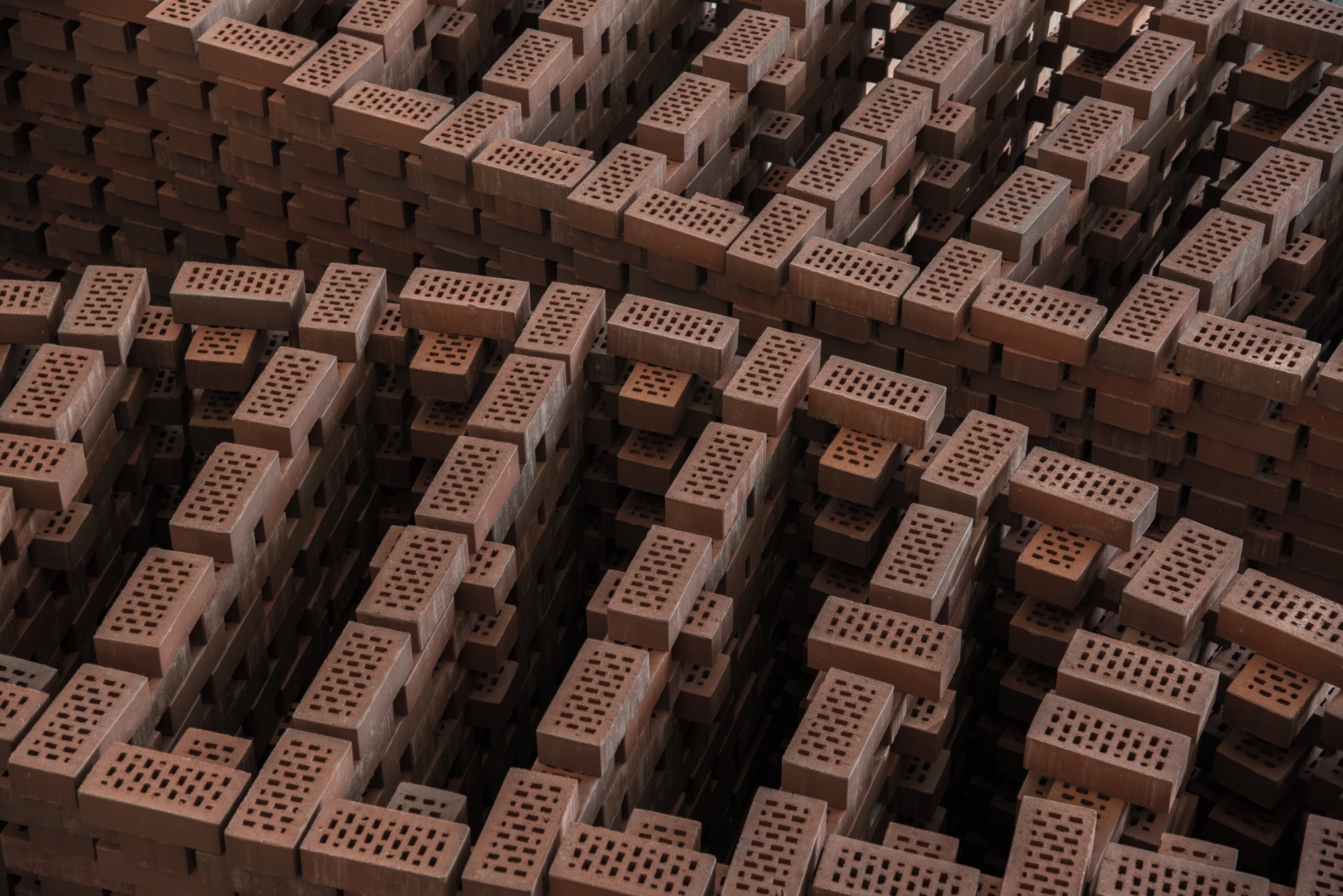 close up of the largest part of the brick wall the logic of brick placement in plan